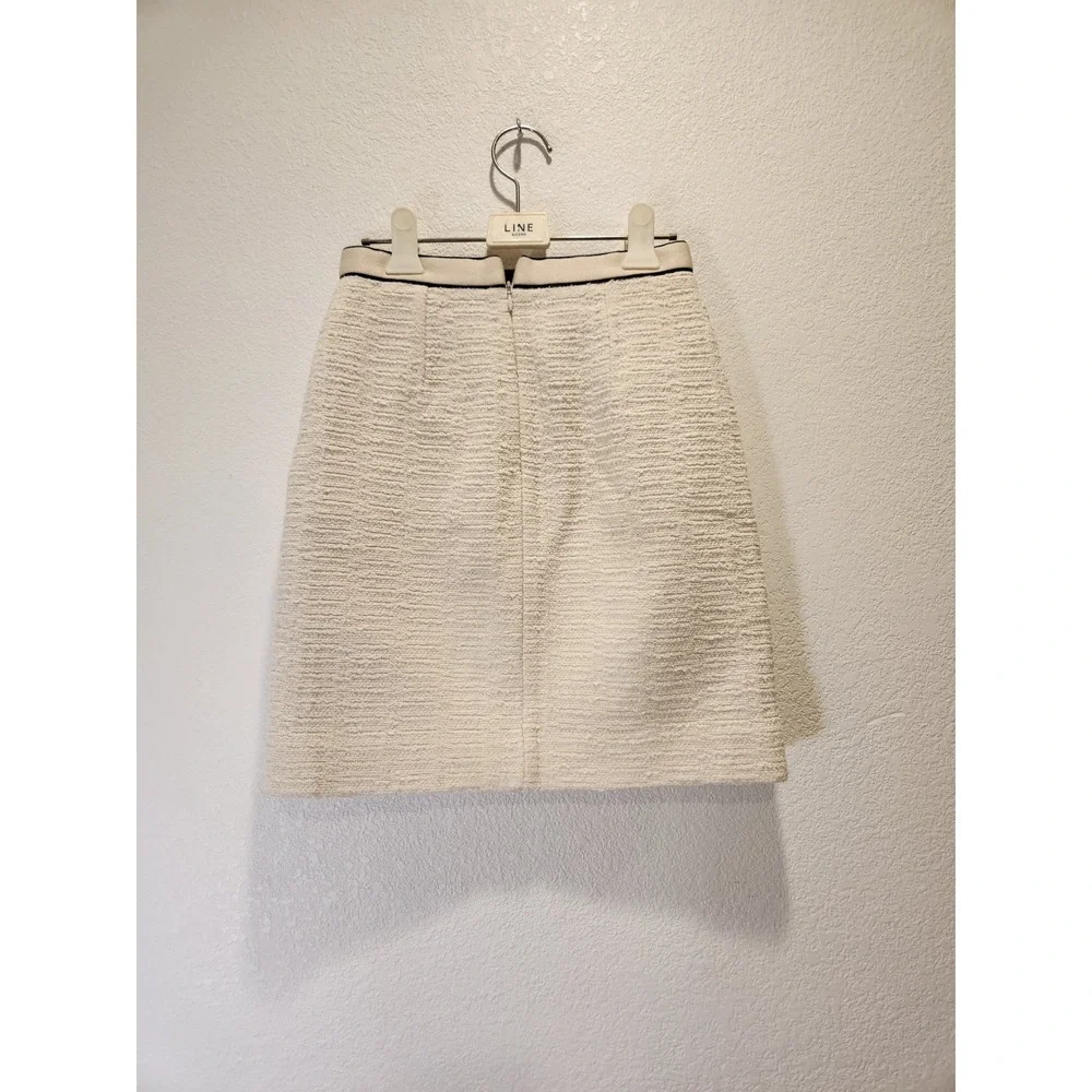 Maje Jiloa Ecru Tweed Cotton Mini Skirt Black Trim Button Front Size 34 FR 2 US